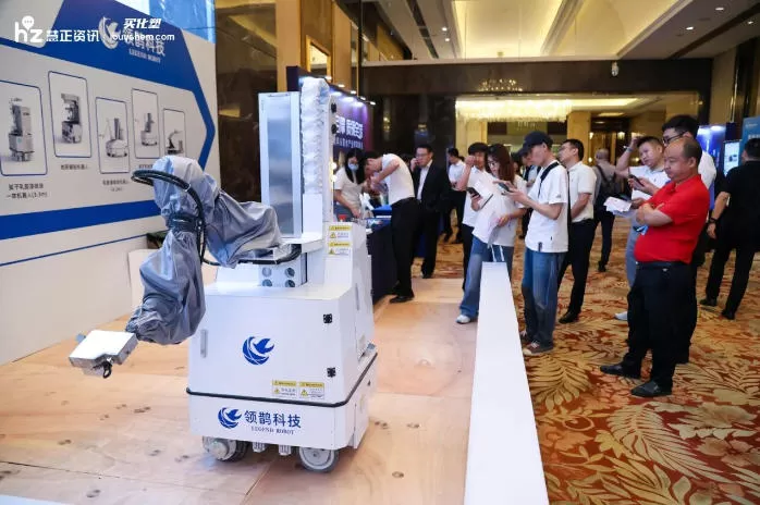 legend-robot-recognized-as-the-most-influential-brand-in-construction-robotics6.jpg