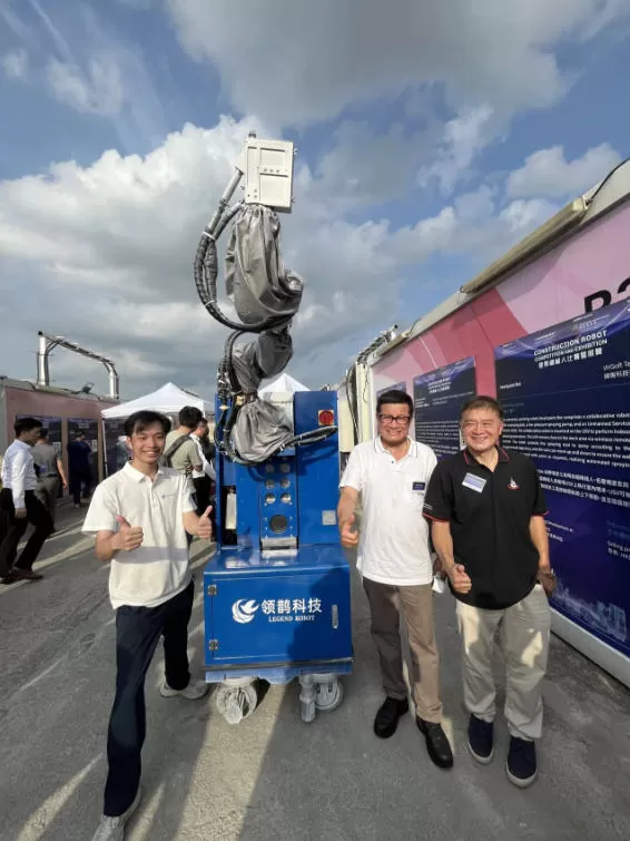 legend-robot-wins-best-performance-award-at-the-first-guangdong-hong-kong-macao-construction-robot-practical-competition5.jpg legend-robot-wins-best-performance-award-at-the-first-guangdong-hong-kong-macao-construction-robot-practical-competition5.jpg